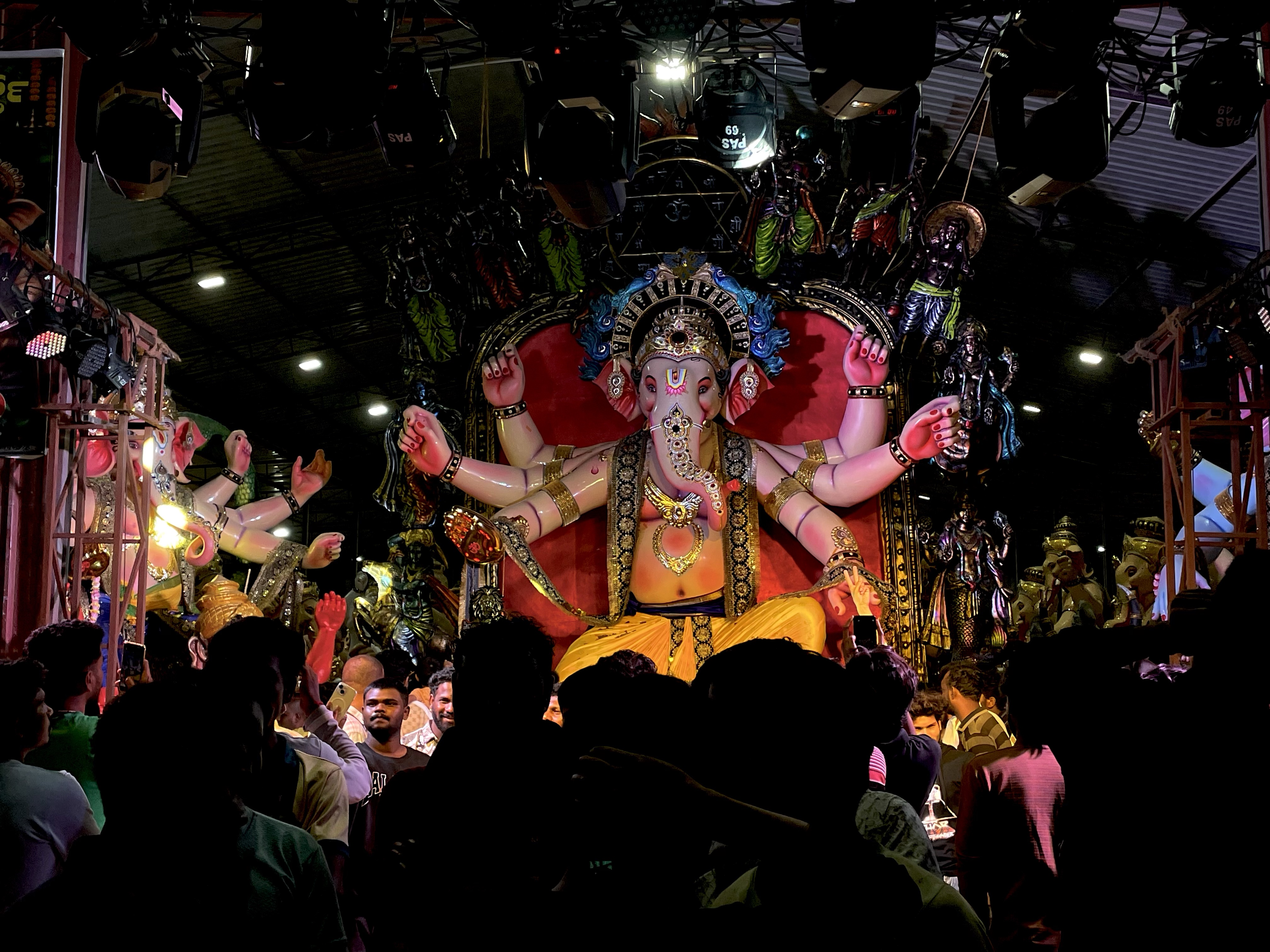 Swamimay Dhol-Tasha Pathak Banner